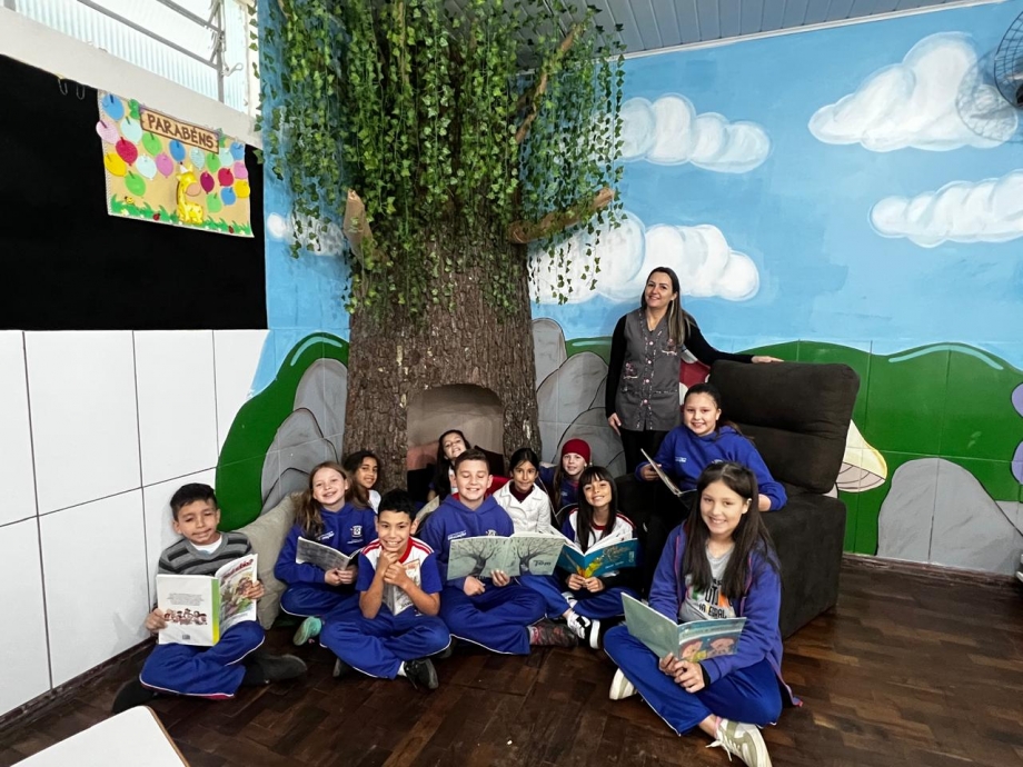 Escola de União da Vitória incentiva leitura com projeto premiado