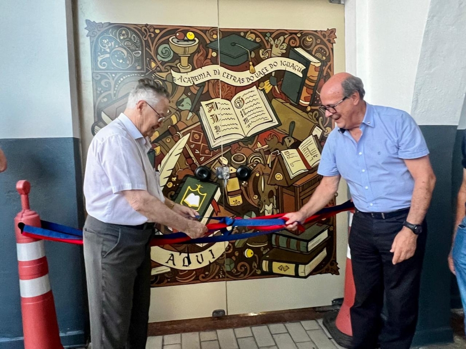 Academia de Letras do Vale do Iguaçu ganha nova sede, na Estação União
