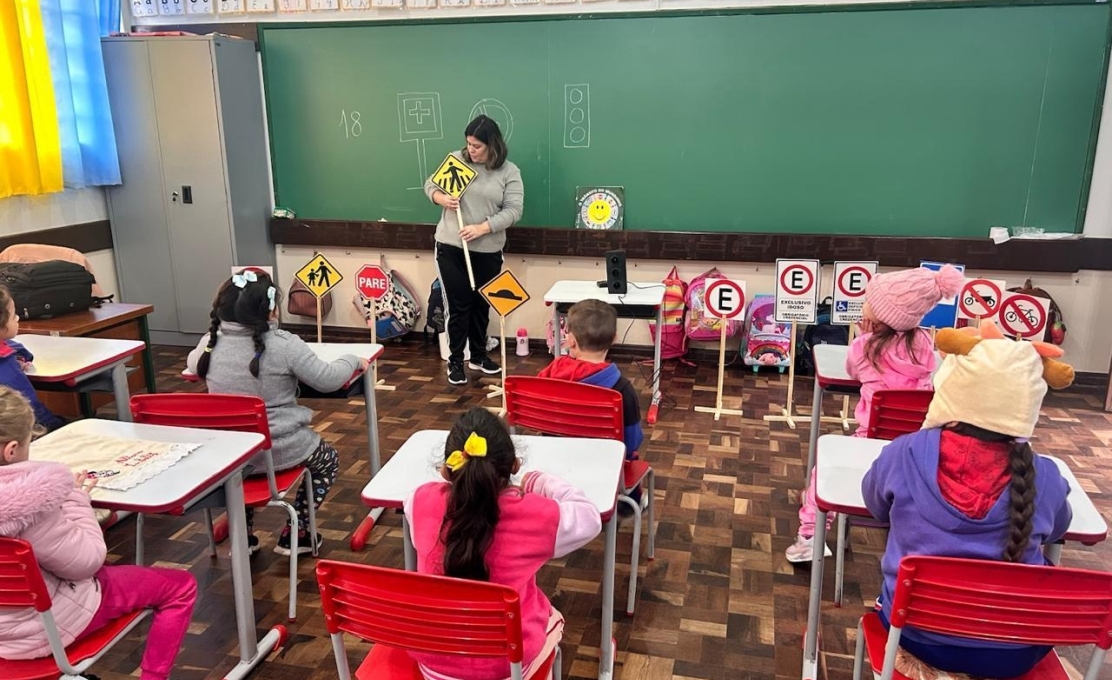 Dia D da Alfabetização mobiliza alunos e professores da rede municipal de União da Vitória