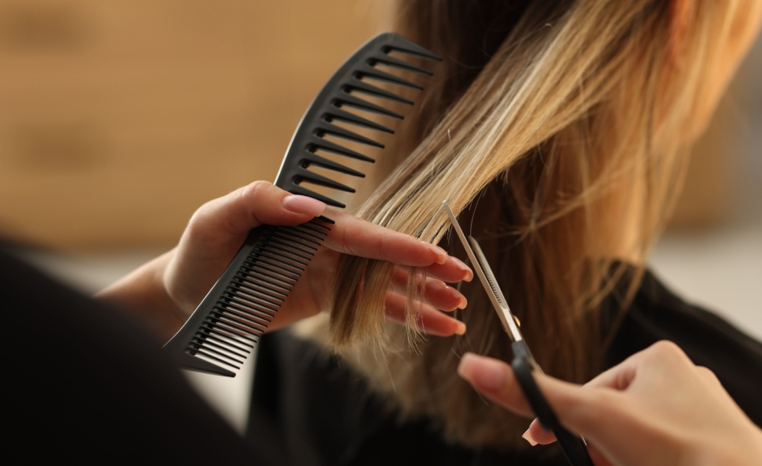 Secretaria de Assistência Social abre inscrições para cursos gratuitos de corte de cabelo e manicure em União da Vit...